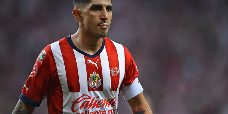 VÍCTOR 'POCHO' GUZMÁN PERSISTE EN SU SUEÑO DE REPRESENTAR A MÉXICO EN UN MUNDIAL 1 POCOS MIGRANTES OBTENÍAN ESTANCIA LEGAL EN OAXACA, MAYORÍA BUSCA EL SUEÑO AMERICANO