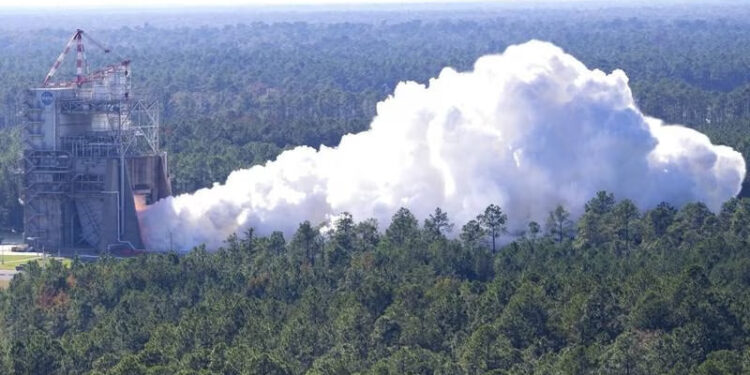 NASA COMPLETA EXITOSAMENTE LA PRIMERA DE UNA SERIE DE PRUEBAS CRUCIALES PARA EL MOTOR RS-25 DEL COHETE SLS 1 BORUSSIA DORTMUND ASUME EL LIDERATO TEMPORAL DE LA BUNDESLIGA CON UNA VICTORIA 1-0 SOBRE WERDER BREMEN