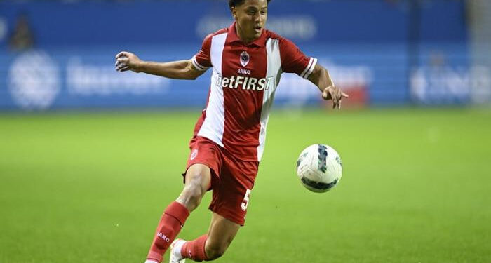 PERVIS ESTUPIÑÁN CERCA DE SU REGRESO CON EL BRIGHTON