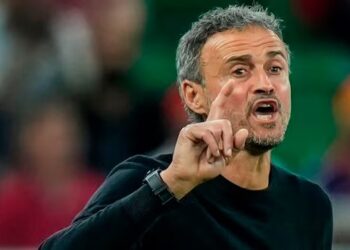 Luis Enrique Desencadena Tormenta con un Implacable Mensaje a Verratti Antes de su Partida