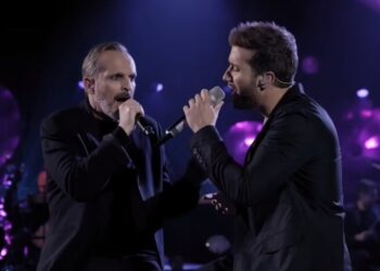 MIGUEL BOSÉ Y PABLO ALBORÁN, UNA IMPROBABLE PERO EMOCIONANTE HISTORIA DE AMOR