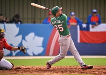 ¡MÉXICO ARRASA CON UN INCREÍBLE 16-0 CONTRA CHILE EN EL ARRANQUE DEL BÉISBOL PANAMERICANO!