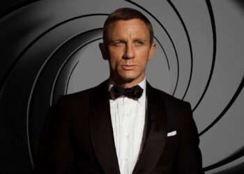 LA NUEVA ERA DE JAMES BOND: UN SIGLO XXI PROMETEDOR MIENTRAS LA SAGA 007 EVITA LAS SERIES DE TELEVISIÓN Y SE RETRASA