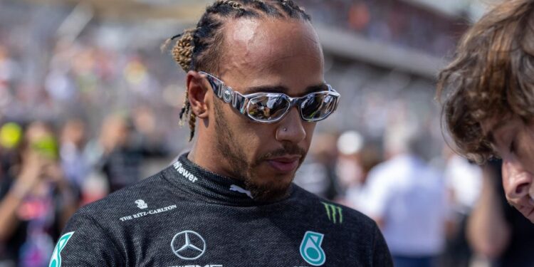 IMPACTANTE REVÉS PARA LEWIS HAMILTON EN EL GRAN PREMIO DE ESTADOS UNIDOS: VICTORIA EFÍMERA ANULA LA ESTRATEGIA DE MERCEDES 1 IMPACTANTE REVÉS PARA LEWIS HAMILTON EN EL GRAN PREMIO DE ESTADOS UNIDOS: VICTORIA EFÍMERA ANULA LA ESTRATEGIA DE MERCEDES