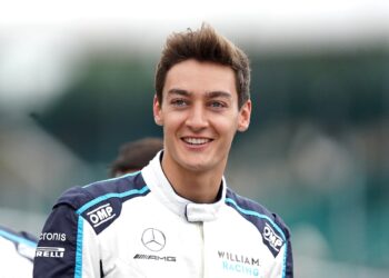 ¡GEORGE RUSSELL DESVELA LOS DESAFÍOS ENFRENTADOS PARA EL GP DE MÉXICO CON UN TOQUE DE OPTIMISMO!