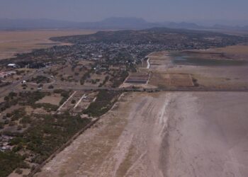 SE AGRAVA LA CRISIS: EL LAGO DE CUITZEO SE SECA DRAMÁTICAMENTE, DEJANDO A SU PASO UNA ESTELA DE DESOLACIÓN