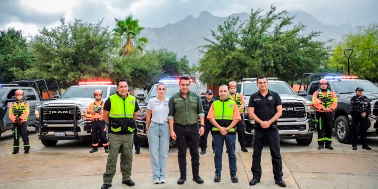 IMPLEMENTA SANTA ALBERGUE Y OPERATIVOS POR LLUVIAS EN NL 1 IMPLEMENTA SANTA ALBERGUE Y OPERATIVOS POR LLUVIAS EN NL