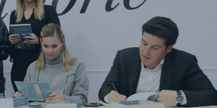 LLENA SAMUEL FIL DURANTE PRESENTACIÓN DE 'FEDERALISMO MEXICANO' 1 LLENA SAMUEL FIL DURANTE PRESENTACIÓN DE ‘FEDERALISMO MEXICANO’