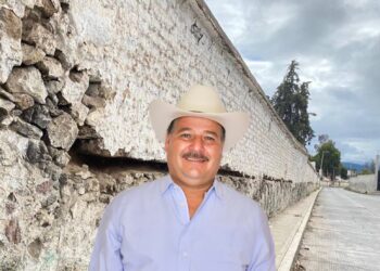 INVESTIGAN POR FRAUDE A EX ALCALDE DE SALINAS; CONSTRUYE BARDA DE 4.3 MILLONES DE PESOS 