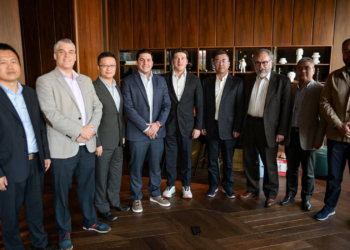 LLEGA SAMUEL DE ASIA CON 1O MIL MILLONES  DE DÓLARES PARA NL