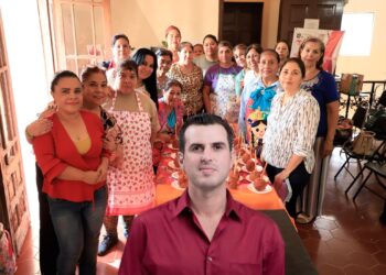 OFRECE ALCALDE DE SABINAS CURSOS PARA EMPRENDEDORAS