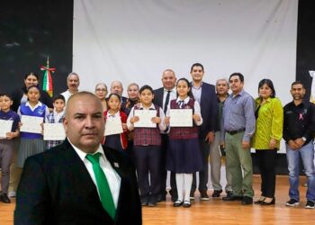 HACE EQUIPO “ROCCO” CON ESTUDIANTES DE EL CARMEN 