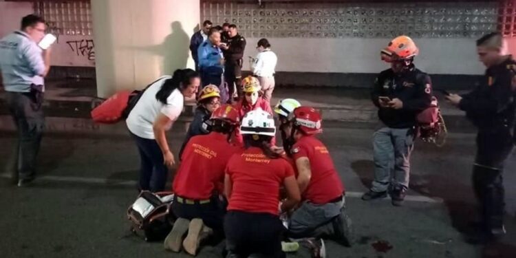 DAN DE ALTA A NIÑO QUE CAYÓ DE ESTACIÓN 1 DAN DE ALTA A NIÑO QUE CAYÓ DE ESTACIÓN