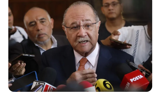 NAVARRO SEŔA GOBERNADOR INTERINO; OTORGA JUEZ SUSPENSIÓN DEFINITIVA 1 NAVARRO SEŔA GOBERNADOR INTERINO; OTORGA JUEZ SUSPENSIÓN DEFINITIVA