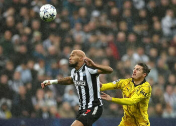 BORUSSIA DORTMUND GANA 2-0 AL NEWCASTLE EN LA CHAMPIONS LEAGUE