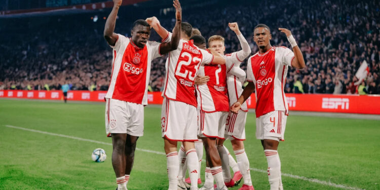 TOULOUSE SORPRENDE AL LIVERPOOL EN UN ELECTRIZANTE ENCUENTRO DE LA UEFA EUROPA LEAGUE