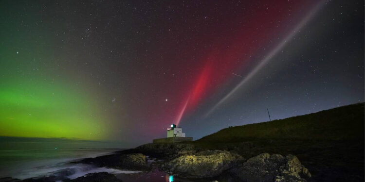 AURORAS BOREALES SORPRENDEN EN ESPAÑA: FENÓMENO ÚNICO SEGÚN NATIONAL GEOGRAPHIC 1 AVISTAMIENTO INUSUAL EN EL CIELO DE FLORIDA DESPIERTA ASOMBRO EN REDES SOCIALES