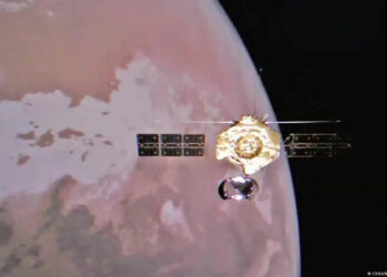 AVISTAMIENTO INUSUAL EN EL CIELO DE FLORIDA DESPIERTA ASOMBRO EN REDES SOCIALES