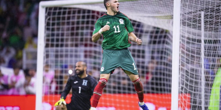 SANTIAGO GIMÉNEZ DESTACA LECCIONES APRENDIDAS TRAS CLASIFICACIÓN DE MÉXICO A LA COPA AMÉRICA