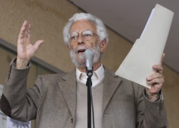 ENRIQUE DUSSEL, EL PENSADOR REBELDE Y SABIO, NOS DEJA UNA HERENCIA INVALUABLE