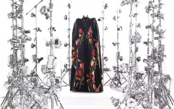 IMPACTANTE TEMA DE LA MET GALA 2024: “SLEEPING BEAUTIES: EL RENACIMIENTO DE LA MODA”