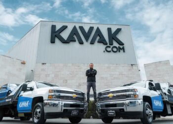 KAVAK, EL UNICORNIO MEXICANO, ROMPE LAZOS CON COLOMBIA: SU EXITOSA AVENTURA EN LA COMPRA Y VENTA DE AUTOS LLEGA A SU FIN