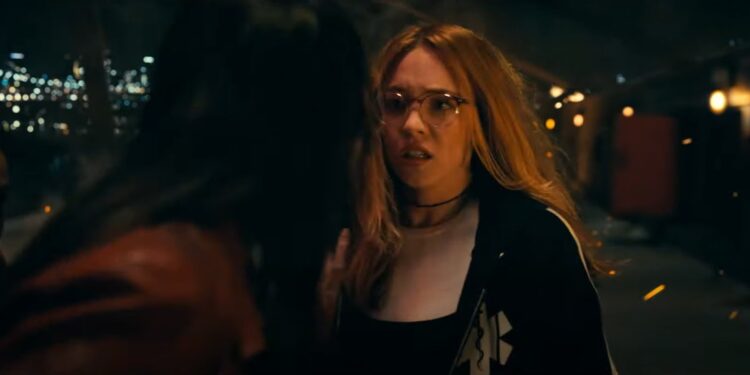 MARVEL SORPRENDE CON EL IMPACTANTE TRÁILER DE 'MADAME WEB', CON DAKOTA JOHNSON COMO PROTAGONISTA; ¡DESCUBRE EL ORIGEN DE SUS PODERES Y CONEXIÓN CON EL UNIVERSO DE SPIDER-MAN! 1 MARVEL SORPRENDE CON EL IMPACTANTE TRÁILER DE ‘MADAME WEB’, CON DAKOTA JOHNSON COMO PROTAGONISTA; ¡DESCUBRE EL ORIGEN DE SUS PODERES Y CONEXIÓN CON EL UNIVERSO DE SPIDER-MAN!