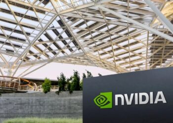 EL IMPARABLE ASCENSO DE NVIDIA: LA GALLINA DE LOS HUEVOS DE ORO DE WALL STREET QUE PROMETE SEGUIR BRILLANDO EN LOS PRÓXIMOS 12 MESES