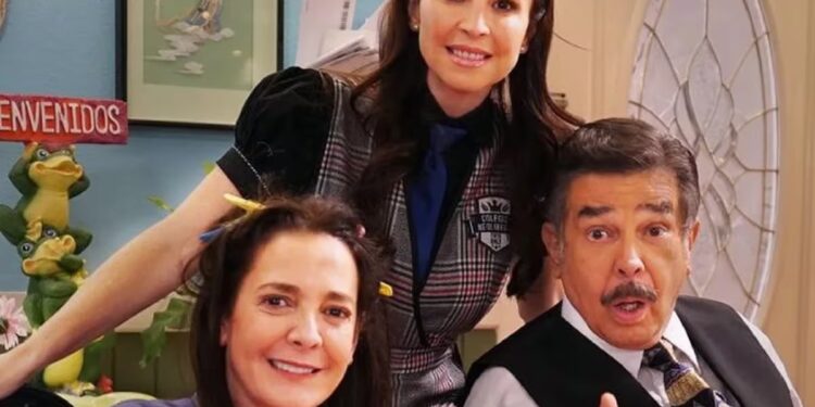 ANDREA TORRE TRIUNFA SOBRE EL CÁNCER DE MAMA: UNA INSPIRADORA BATALLA CONTRA LA ENFERMEDAD 1 ANDREA TORRE TRIUNFA SOBRE EL CÁNCER DE MAMA: UNA INSPIRADORA BATALLA CONTRA LA ENFERMEDAD