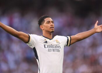 ¡JUDE BELLINGHAM BRILLA COMO EL ‘GOLDEN BOY’ DEL REAL MADRID EN UN TRIUNFO ESTRATOSFÉRICO!