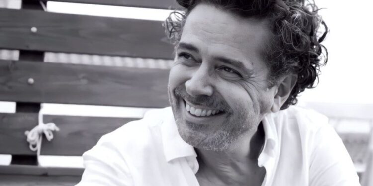 TRÁGICA DESPEDIDA DE UN ÍCONO: FRANCESC PICAS, EL INOLVIDABLE CANTANTE DE LOCO MÍA, FALLECE A LOS 53 AÑOS