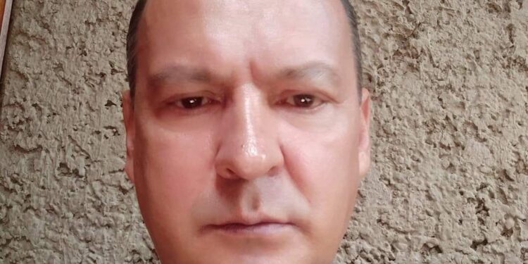 TRÁGICO ASESINATO EN LEÓN: ADOLFO ENRÍQUEZ VANDERKAM, VALIENTE ACTIVISTA CONTRA LA OLA DE HOMICIDIOS, CAE VÍCTIMA DE LA VIOLENCIA 1 TRÁGICO ASESINATO EN LEÓN: ADOLFO ENRÍQUEZ VANDERKAM, VALIENTE ACTIVISTA CONTRA LA OLA DE HOMICIDIOS, CAE VÍCTIMA DE LA VIOLENCIA