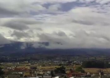 NEVADO DE TOLUCA SE CUBRE DE UN IMPONENTE MANTO BLANCO MIENTRAS LAS LLUVIAS Y EL FRENTE FRÍO 11 IMPACTAN LA REGIÓN