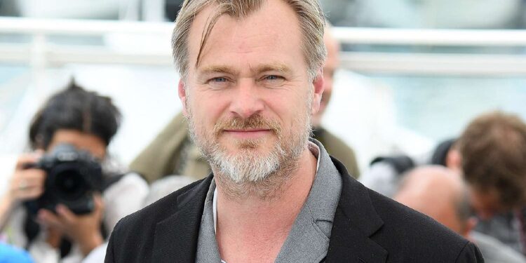 ¡CHRISTOPHER NOLAN ANUNCIA SU PRÓXIMA OBRA MAESTRA: UN GIRO TOTAL DESPUÉS DE OPPEHEIMER!