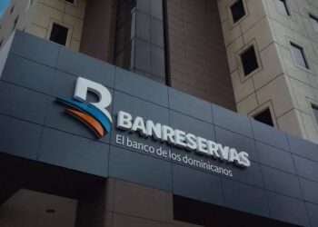 BANRESERVAS REVOLUCIONA LA INDUSTRIA FINANCIERA CON LA IMPLEMENTACIÓN DE MICROSOFT 365 COPILOT 2 BANRESERVAS REVOLUCIONA LA INDUSTRIA FINANCIERA CON LA IMPLEMENTACIÓN DE MICROSOFT 365 COPILOT