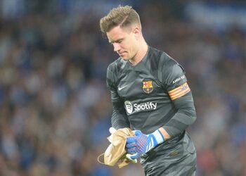 TER STEGEN SE RESGUARDA PARA EL CHOQUE CONTRA EL ATLÉTICO: UN DOLOR DE CABEZA PARA EL BARÇA ANTE EL PORTO