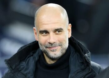 PEP GUARDIOLA EN ÉXTASIS CON EL ÚLTIMO FICHAJE: “¡TXIKI HA TRAÍDO UN CRACK!”