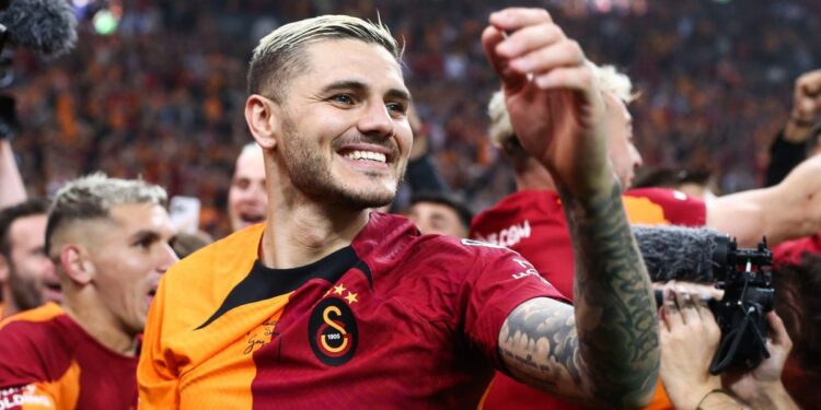 GALATASARAY EMPATA 3-3 CON MANCHESTER UNITED EN UN PARTIDO DE ALTA TENSIÓN EN LA CHAMPIONS LEAGUE 1 GALATASARAY EMPATA 3-3 CON MANCHESTER UNITED EN UN PARTIDO DE ALTA TENSIÓN EN LA CHAMPIONS LEAGUE