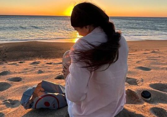 ENCUENTRO IDÍLICO ENTRE ROSALÍA Y FRANK OCEAN: AMISTAD QUE RESUENA MÁS FUERTE QUE NUNCA 1 ENCUENTRO IDÍLICO ENTRE ROSALÍA Y FRANK OCEAN: AMISTAD QUE RESUENA MÁS FUERTE QUE NUNCA