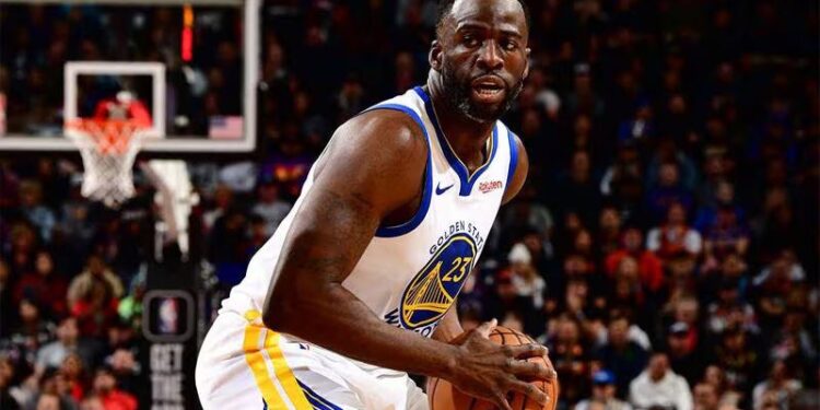 DRAYMOND GREEN EXPULSADO POR AGRESIÓN EN EL PARTIDO CONTRA LOS PHOENIX SUNS