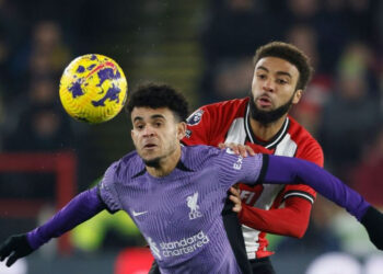 ASTON VILLA, DIRIGIDO POR UNAI EMERY, SORPRENDE AL DERROTAR AL MANCHESTER CITY