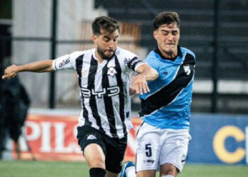 LOS LAKERS INAUGURAN EL ‘BANNER’ DE CAMPEONES DE LA COPA NBA 2023 EN LA CRYPTO ARENA