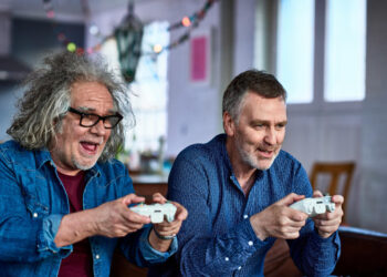 FC BARCELONA SUPERA AL ALMERÍA CON DIFICULTADES EN UN PARTIDO DE ALTIBAJOS (3-2)