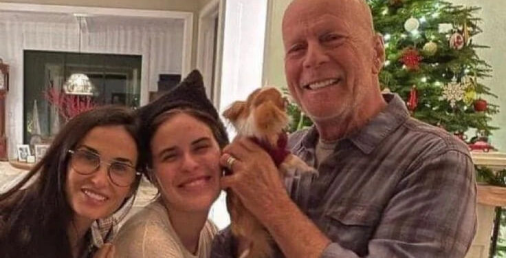 BRUCE WILLIS RECIBIRÁ CUIDADOS DE SU ESPOSA Y EXESPOSA ANTE DIAGNÓSTICO DE DEMENCIA 1 CRISTIANO RONALDO GUÍA AL AL-NASSR A UNA VICTORIA 5-2 SOBRE EL AL ITTIHAD EN LA SUPERLIGA DE ARABIA SAUDITA