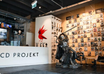 SILVIA PINAL HOSPITALIZADA: DECLARACIONES CONTRADICTORIAS DESATAN CONTROVERSIA EN REDES SOCIALES