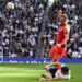 BRIGHTON AND HOVE SE ADELANTA EN EL MARCADOR FRENTE A TOTTENHAM EN LA PREMIER LEAGUE 7 BRIGHTON AND HOVE SE ADELANTA EN EL MARCADOR FRENTE A TOTTENHAM EN LA PREMIER LEAGUE