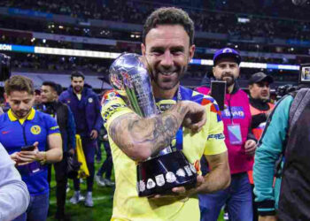 BRIGHTON AND HOVE SE ADELANTA EN EL MARCADOR FRENTE A TOTTENHAM EN LA PREMIER LEAGUE