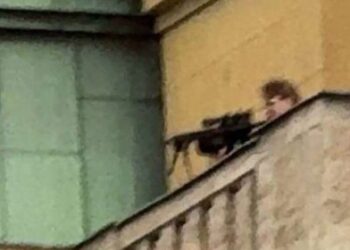 TRAGEDIA EN EL CENTRO DE PRAGA: 15 MUERTOS Y DECENAS DE HERIDOS EN DRAMÁTICO TIROTEO EN LA UNIVERSIDAD