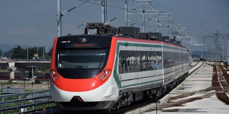 CERRARÁN AUTOPISTA MÉXICO-TOLUCA POR MONUMENTALES AVANCES EN EL TREN INTERURBANO EL INSURGENTE 1 CERRARÁN AUTOPISTA MÉXICO-TOLUCA POR MONUMENTALES AVANCES EN EL TREN INTERURBANO EL INSURGENTE