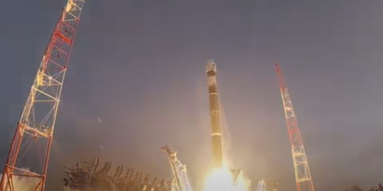 RUSIA DESPLIEGA SU QUINTO SATÉLITE MILITAR EN UN ASOMBROSO LOGRO ESPACIAL